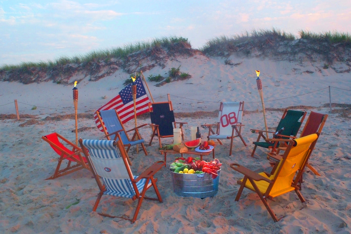 How to Host the Perfect New England Clambake
