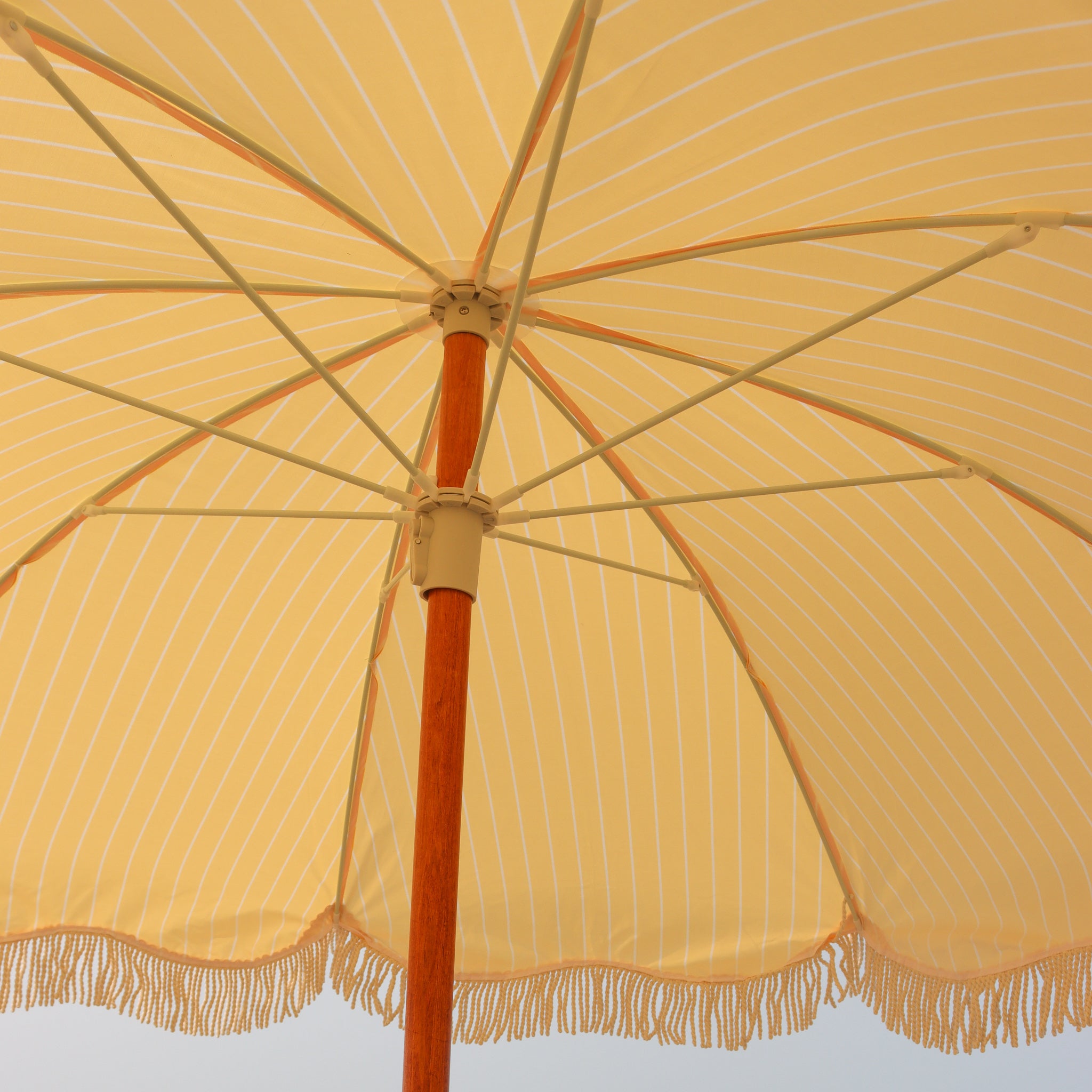 Sturdy frame for premium beach umbrella