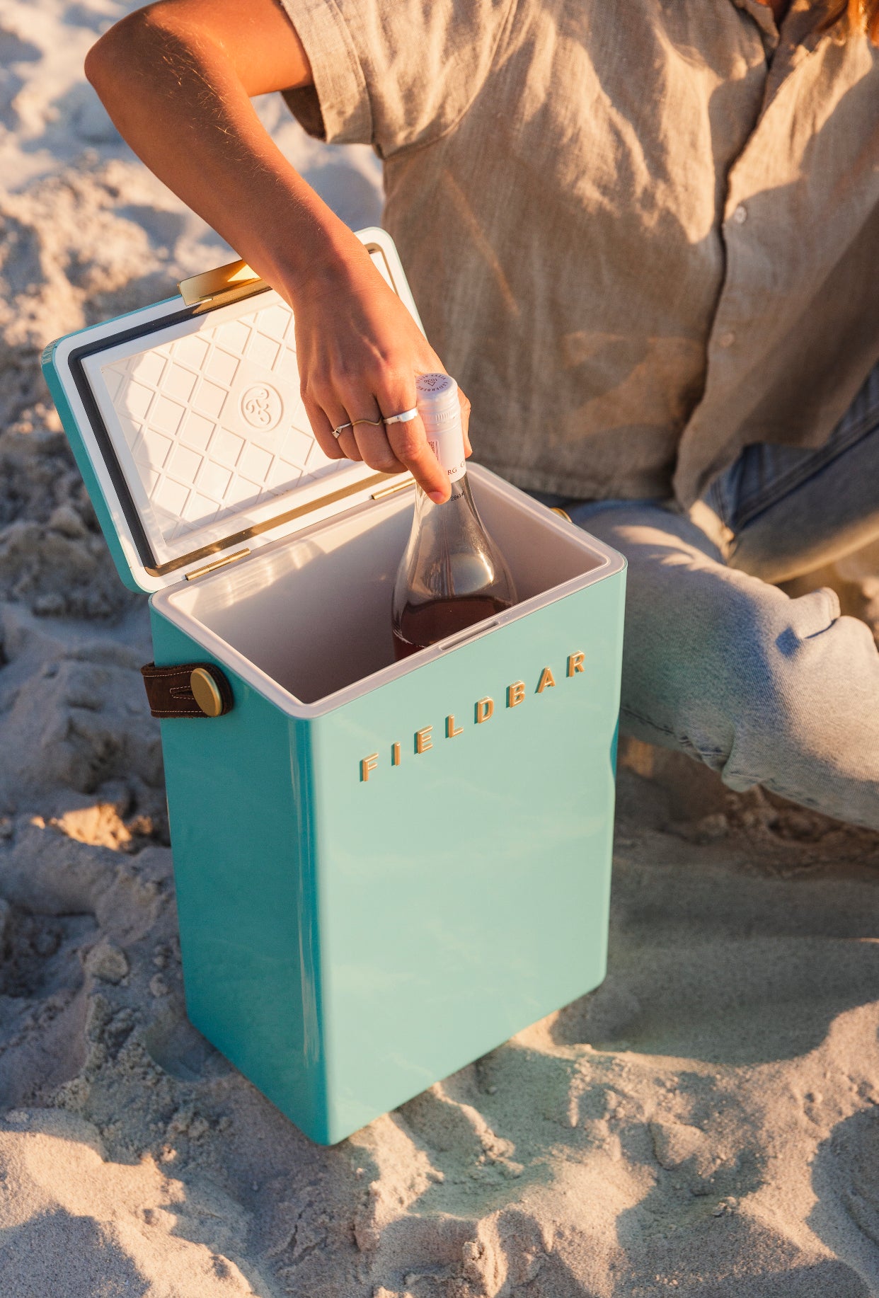 FIELDBAR- The Drinks Box